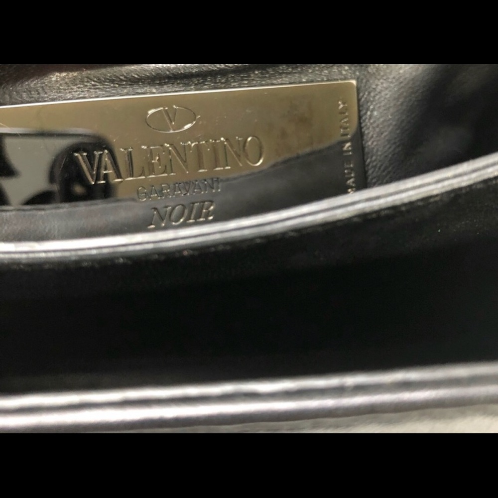 ✨VALENTINO GARAVANI Leather bag✨ - Picture 6 of 9